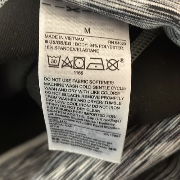 GAP FIT MATERNITY leggings, size Medium - Picture 6 of 6